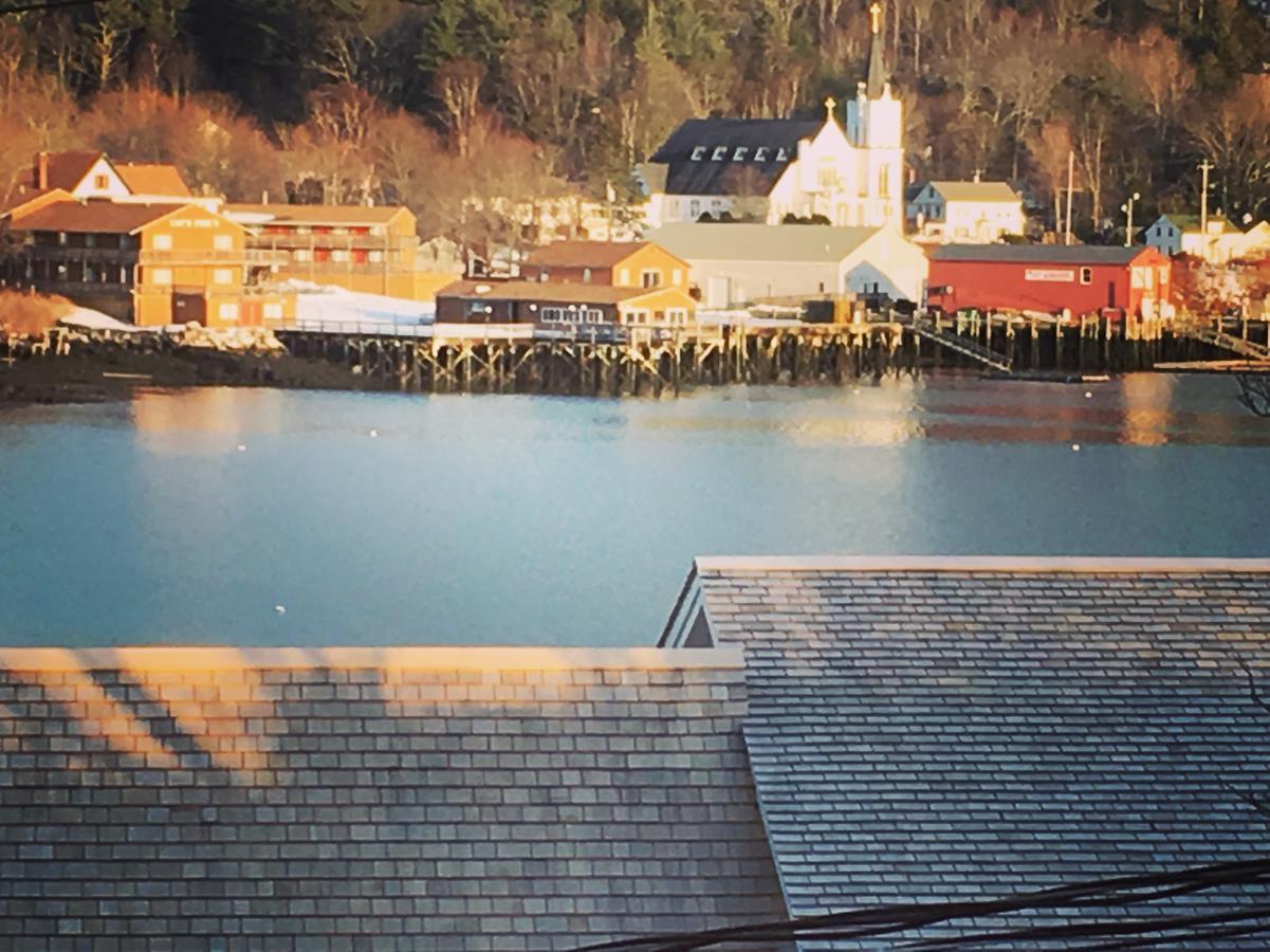 Captain Sawyer'S Bed And Breakfast Boothbay Harbor Buitenkant foto